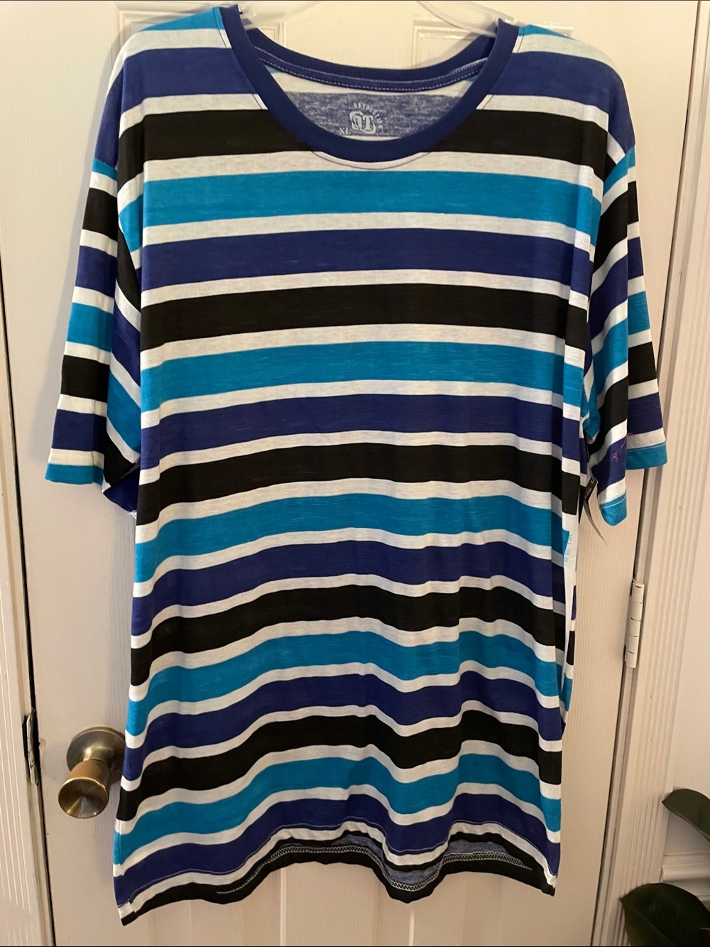 Striped Blue & Black Short-Sleeve Men's Shirt XL NWT